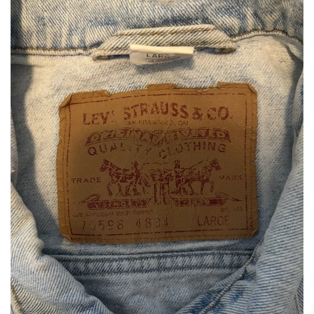Vintage 90s Levi's Denim Trucker Jacket Mens Light Wash Denim  4834 Large Cotton